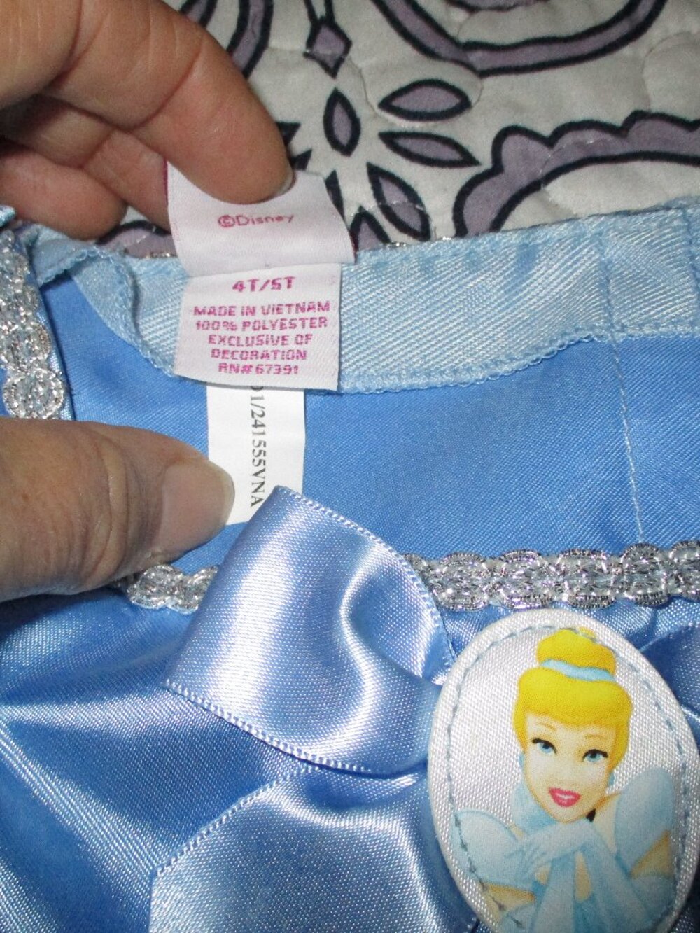 Disney  Cinderella Dress Costume sz 4-5 girls Toys R US - Picture 7 of 7